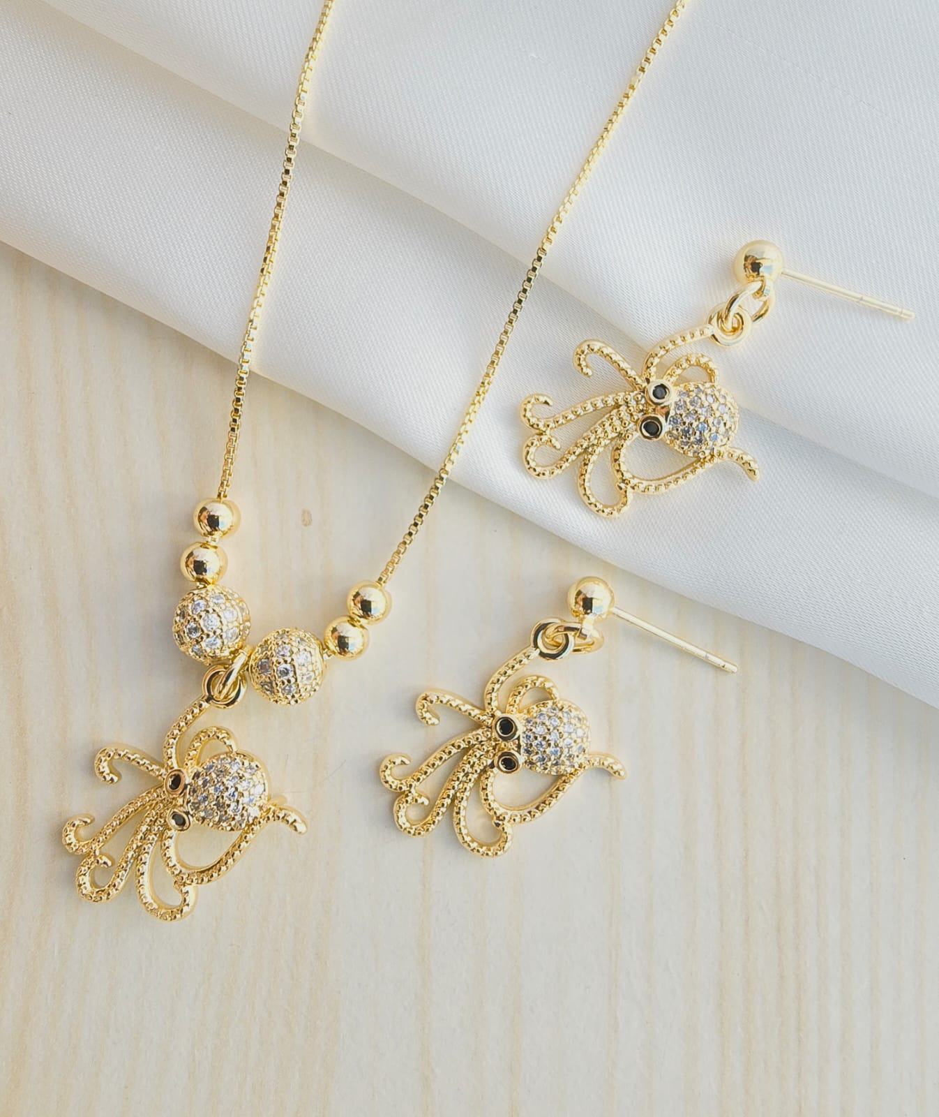 Set Pulpo Dorado con Cristales