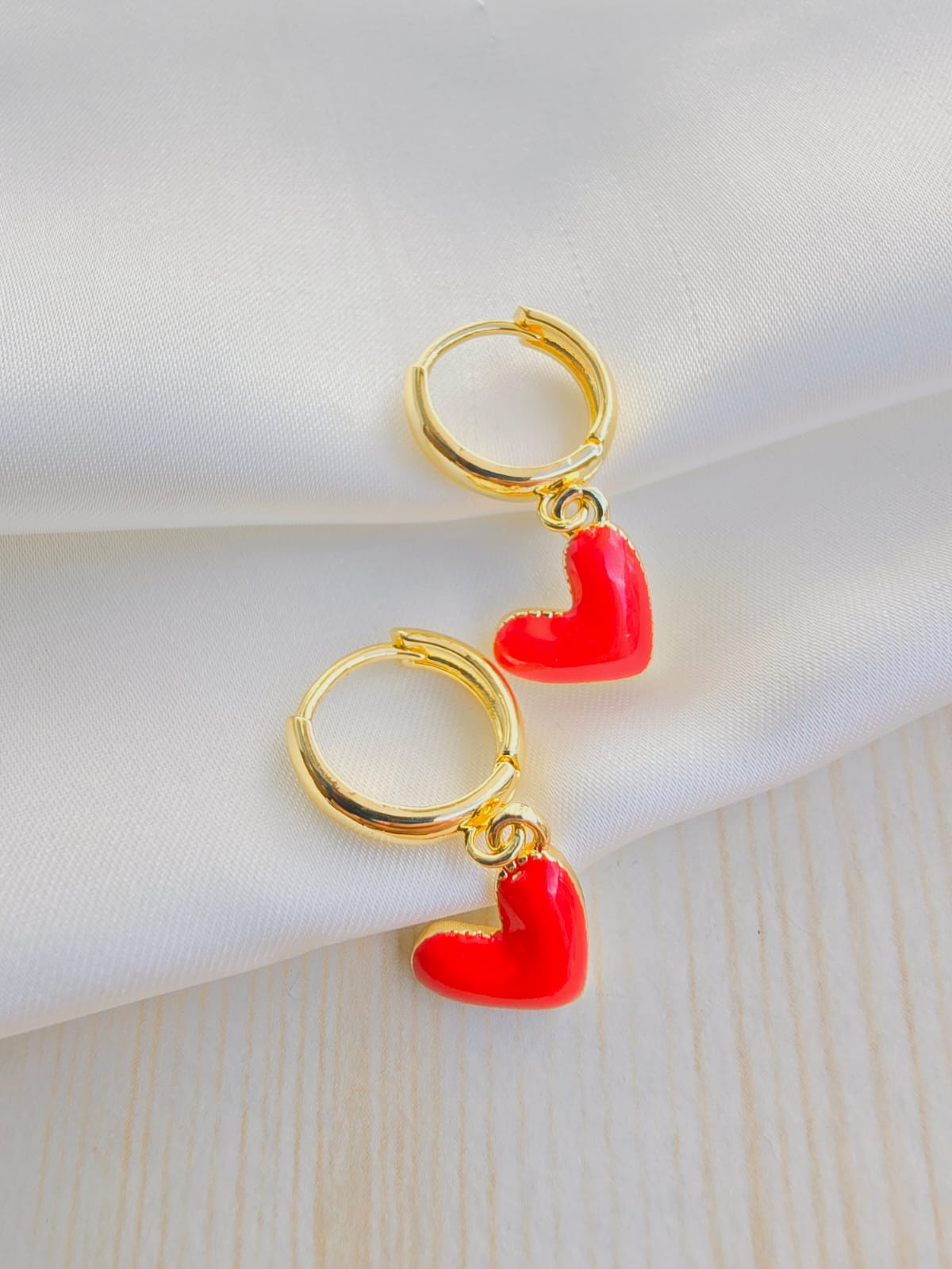 Candongas corazón rojo