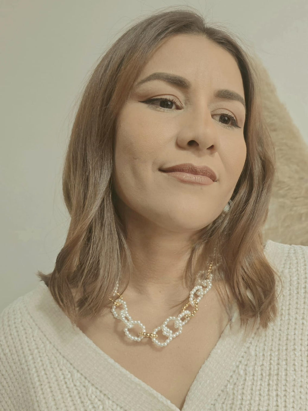 Gargantilla clip en perlas y balin