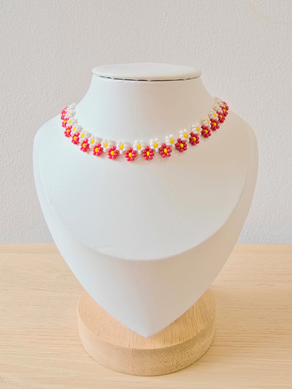 Gargantilla Tejida de Flores Doble