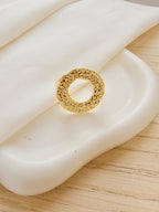 Anillo circulo texturizado