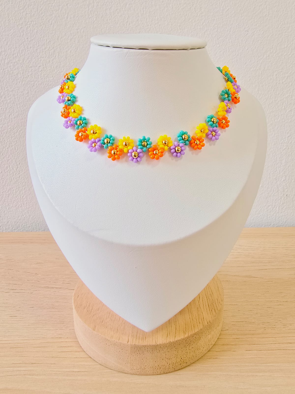 Gargantilla Tejida de Flores Doble